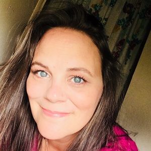 Meet your Posher, Christy